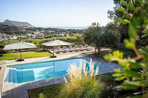 Luxury villa for rent on the Costa Blanca