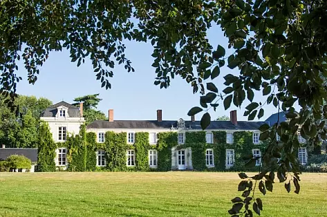 Castle for rent in Centre-Val de Loire