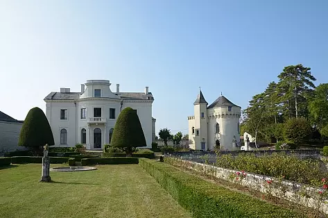 Luxury property to rent in the heart of the Loire Valley 