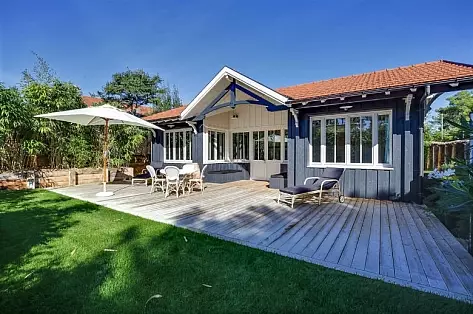 Charming villa for rent near the beach 